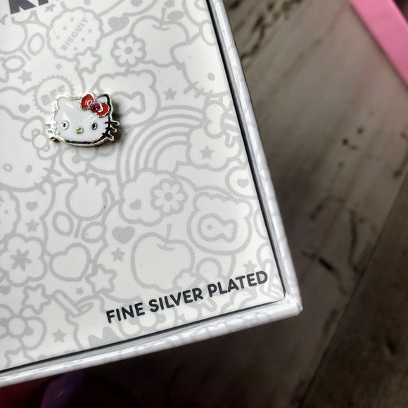 NWT Hello Kitty Fine Silver Plated Enamel Rhinestone Post Stud Earrings - Picture 12 of 14